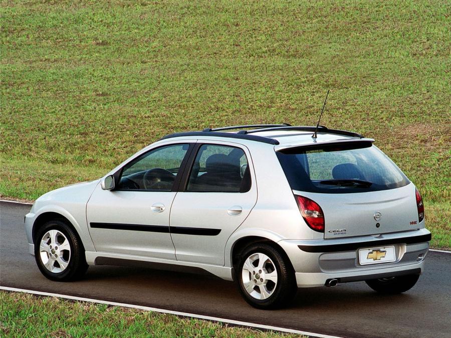  Chevrolet Celta Super 5-Door 2003 года  (фото 2 из 4)